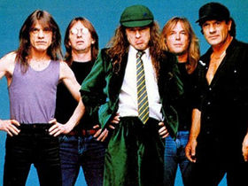 AC/DC tops amongst Canadian autograph seekers