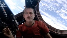 Astronaut covers Bowie on the International Space Station