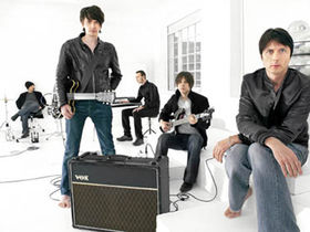 Bernard Butler wins Brits producer award