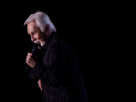 Kenny Rogers five festival performance tips