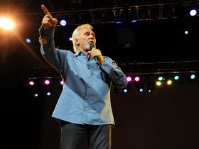 Kenny Rogers five festival performance tips