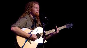 Newton Faulkner talks life in the Studio Zoo