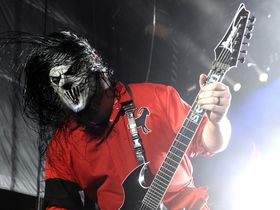 Mick Thomson and Jim Root talk Slipknot, Stone Sour and more...