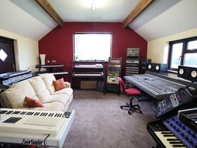 Andy Meecham interview and video studio tour