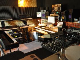 Me in my studio: Hideo Kobayashi