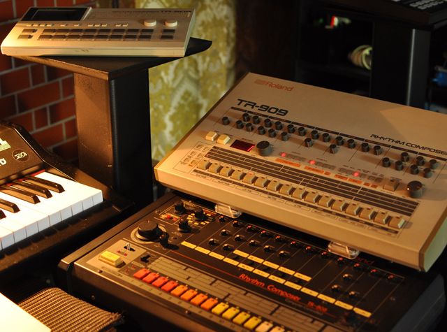 Roland TR's