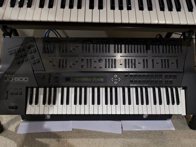 Roland JD-800