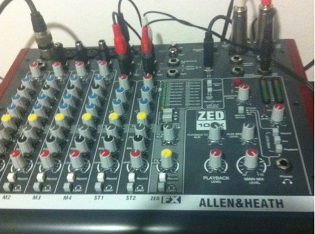 Allen & Heath mixer