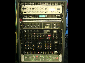 Me in my studio: Moullinex