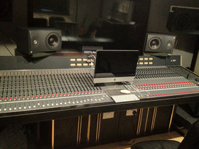 Me in my studio: Paul Hardcastle