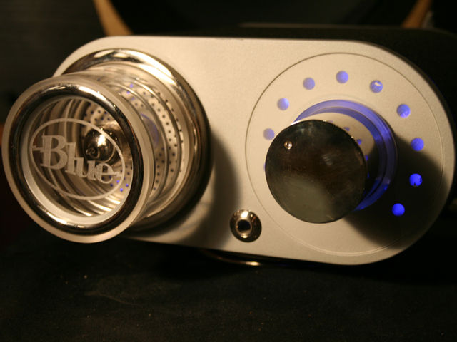 Blue Microphones Robbie pre