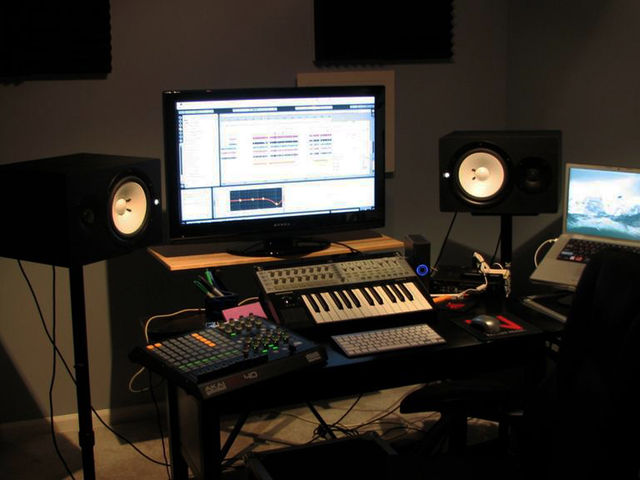 BlueprintDnb's studio