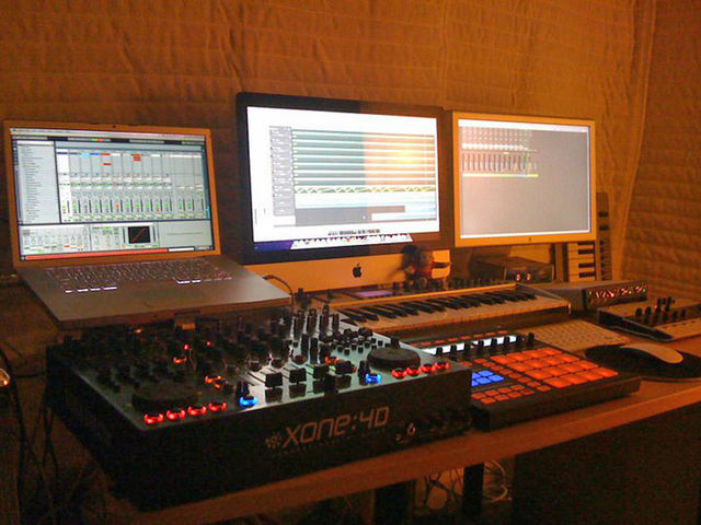DJ Breeze's studio