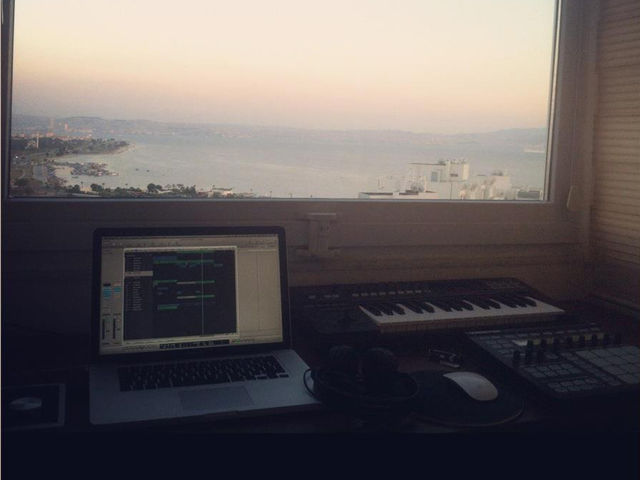 Gorken Adir's Substitue studio