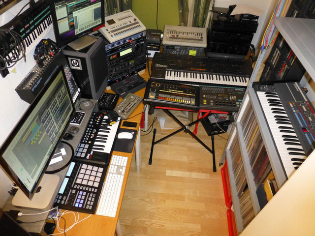 Jim Pedersen's Jim Systems studio