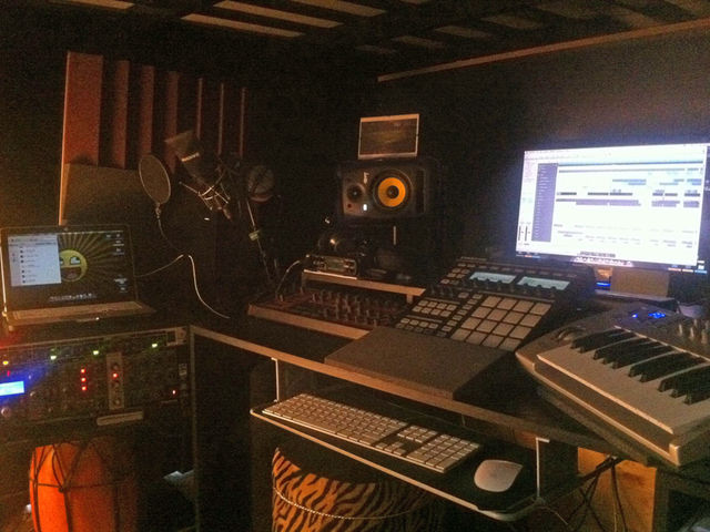 Nelson Moreira's studio