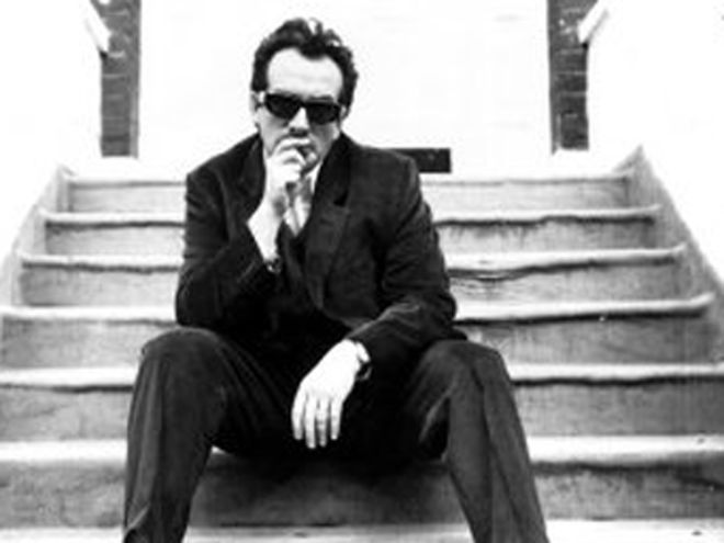 Elvis Costello to release 'Secret' acoustic album