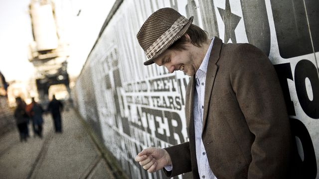 Bristol's finest spots something funny in his invisible newspaper