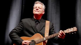 Tommy Emmanuel to appear on Denmark Street