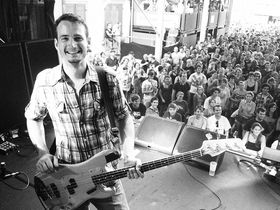 5 bass players who broke all of the rules