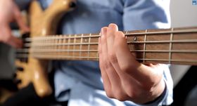 How to write a walking bassline