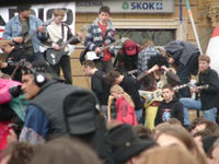 Over 1900 guitarists break Guinness Word Record with Hey Joe
