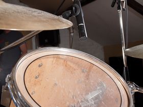 How to mic up a drum kit for recording
