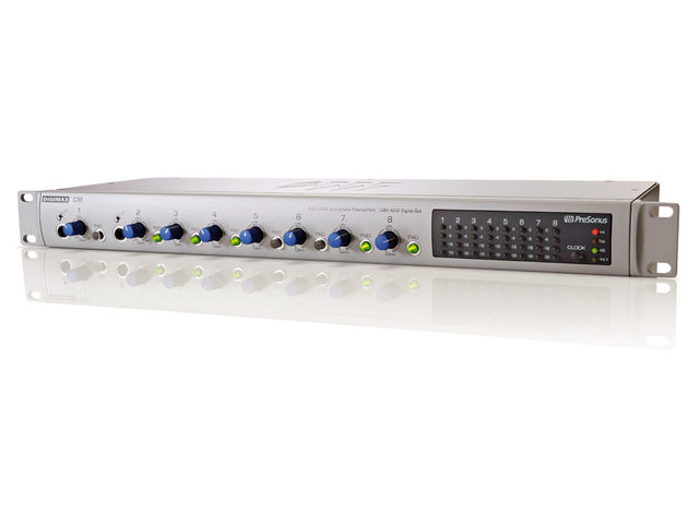 The Digimax D8 has a gain knob and pad switch for each channel.