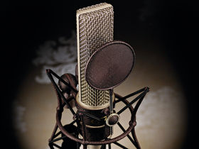 21 microphones for recording vocals