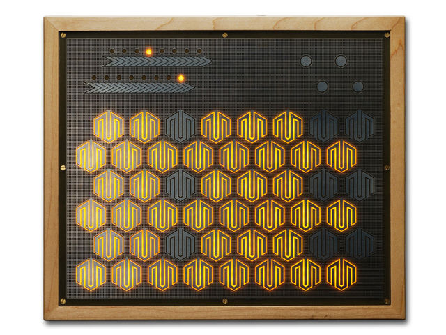 Snyderphonics Manta The Manta has an array of 48 hexagonal sensors.