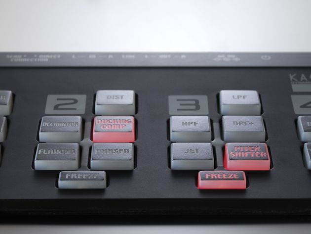 It's better to poke at a spot on the pad when using delays, rather than swiping around.
