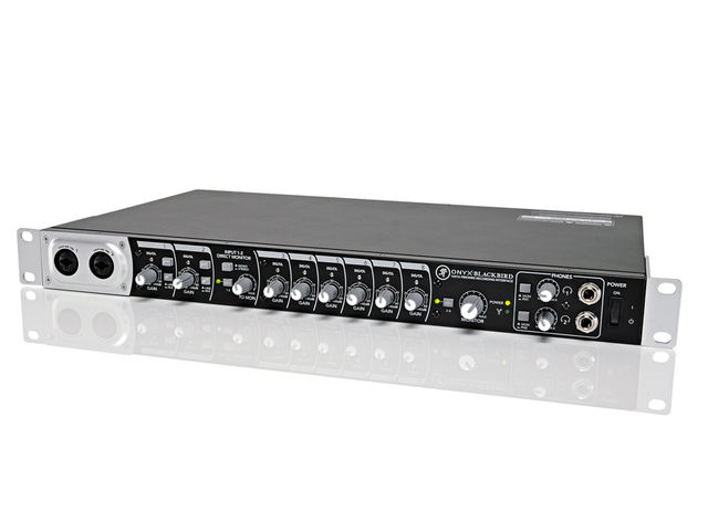 Mackie Onyx Blackbird (£415)