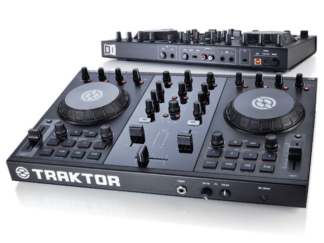 Naturally, the S2 has a smaller footprint in the booth than its 4-deck sibling.