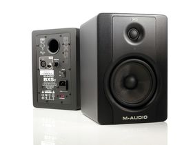 New music tech gear of the month: review round-up (February 2012)
