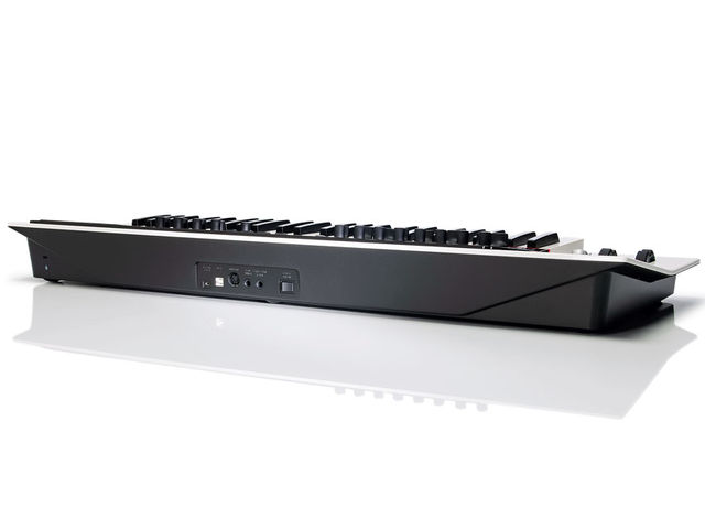 For use as a generic MIDI controller, the P4 is very much a plug-and-play device. Connecting it using the main USB port and booting into Cubase, allowed me to get going almost straight away