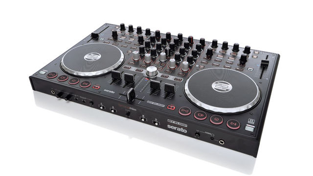 Reloop Terminal Mix4