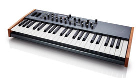 New music tech gear of the month: review round-up (January 2013)