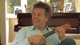 Joe Brown ukulele lesson
