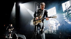 Blink-182 to headline Reading and Leeds Festivals 2014