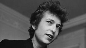Dylan's Newport Strat to be auctioned