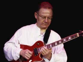 39 great effected guitar tones