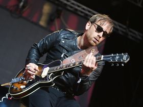 8 must-see guitarists at Glastonbury 2014