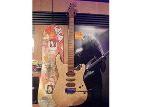 NAMM 2014: Charvel Guthrie Govan Signature launched
