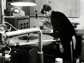 Ken Scott talks Beatles, Floyd and old guitars