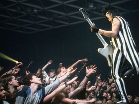 Nikki Sixx on the final days of Mötley Crüe