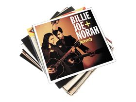 10 odd-couple guitar duos