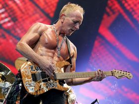 10 odd-couple guitar duos