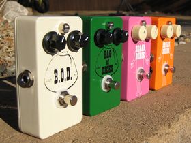 10 outrageous effects pedals