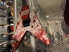 NAMM 2014: Schecter stand in pictures