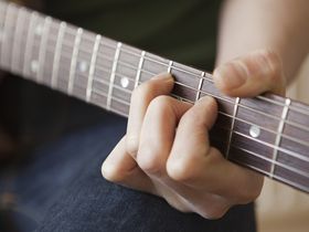 40 ways to write better songs